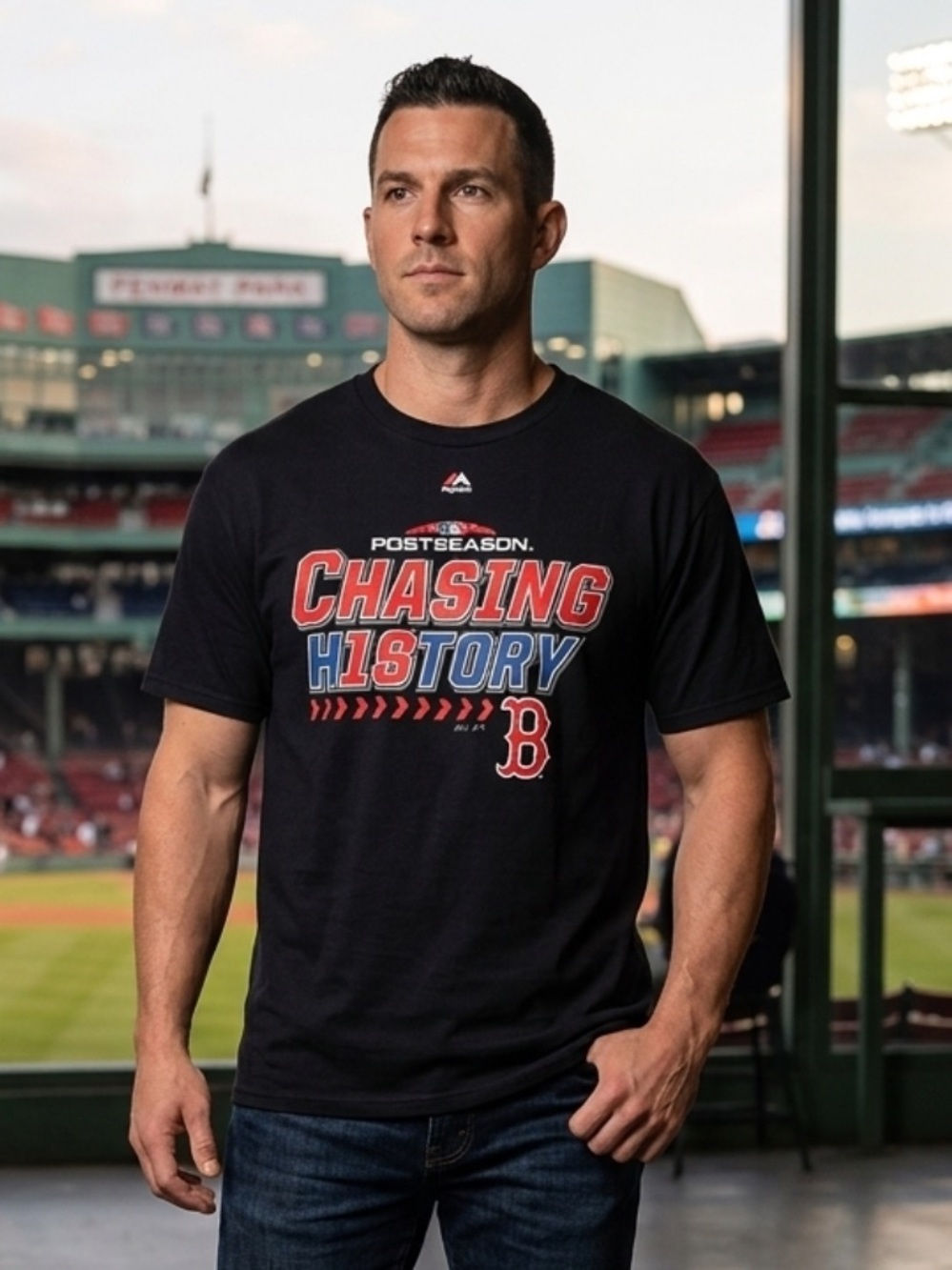 Boston Red Sox "Chasing History" 2018 Postseason Graphic Tee Size Large